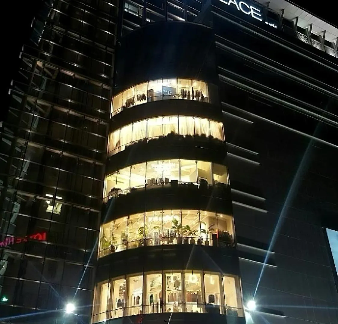 Ddmop-Seoul Apartment 0*, Seoul South Korea